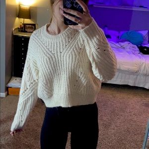 Comfy white sweater, new and still has tag on it
